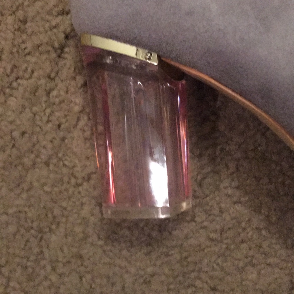 Boots - Picture 4 of 6